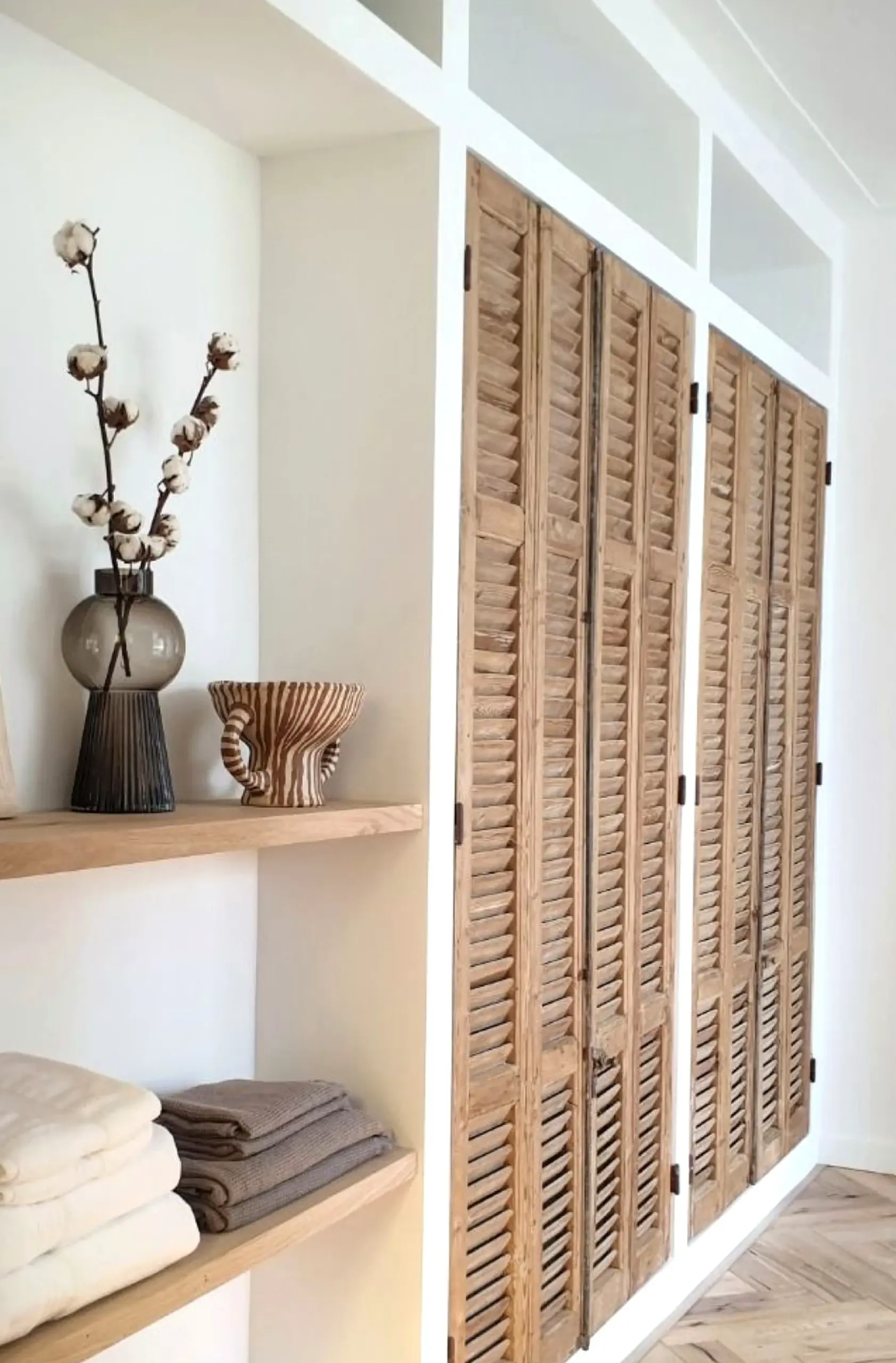 Tactile green entry anchors the composition with contrast, giving the view a mood that feels fresh and intentional.